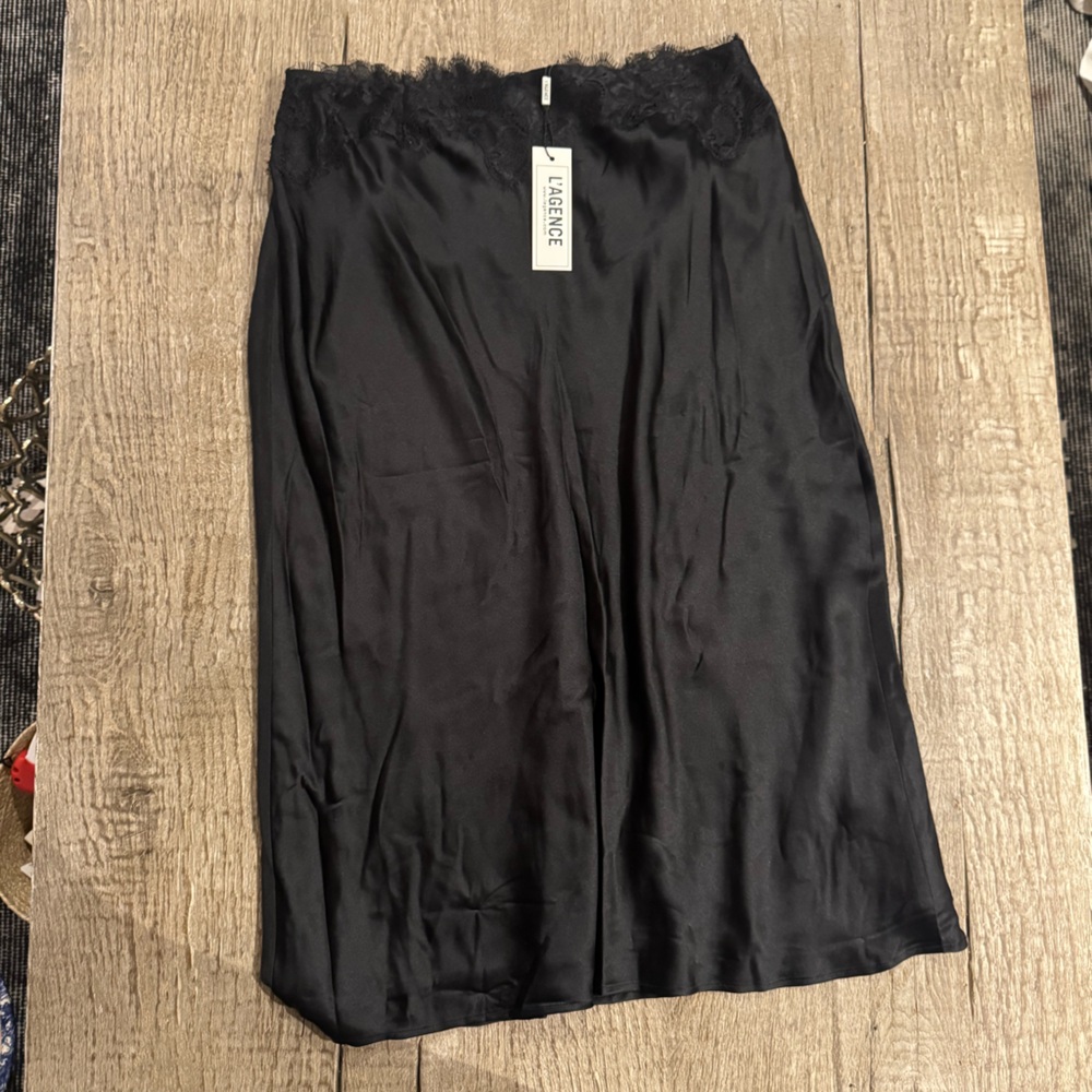 L’Agence Loyal Lace Trim Skirt in Black. - Picture 5 of 10